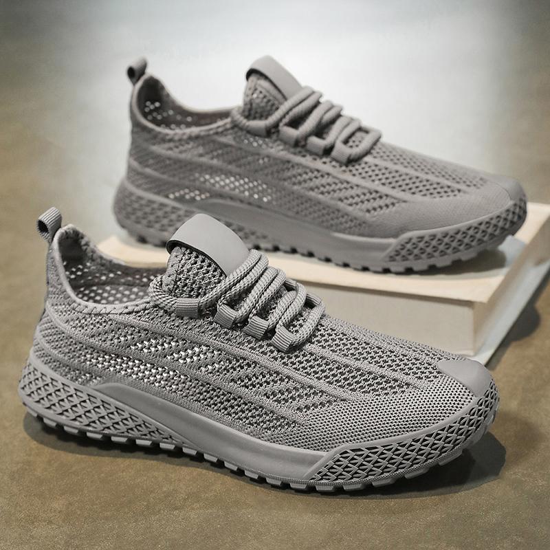 Men White Sneakers Summer Breathable Fly Weave Mesh Sports Running Shoes Lightweight Comfortable Fashion Cross Tied Casual Shoes