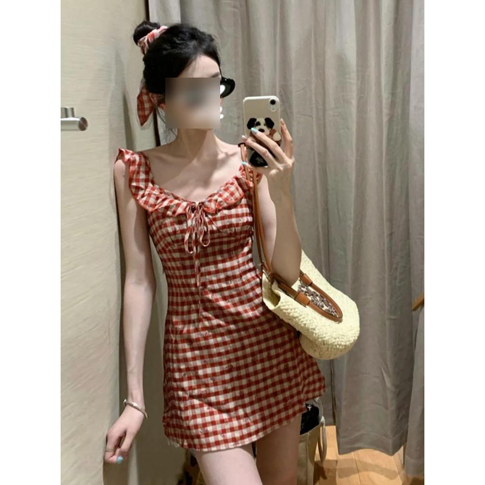 French temperament red plaid sleeveless dress children's summer temperament new small thin waist skirt