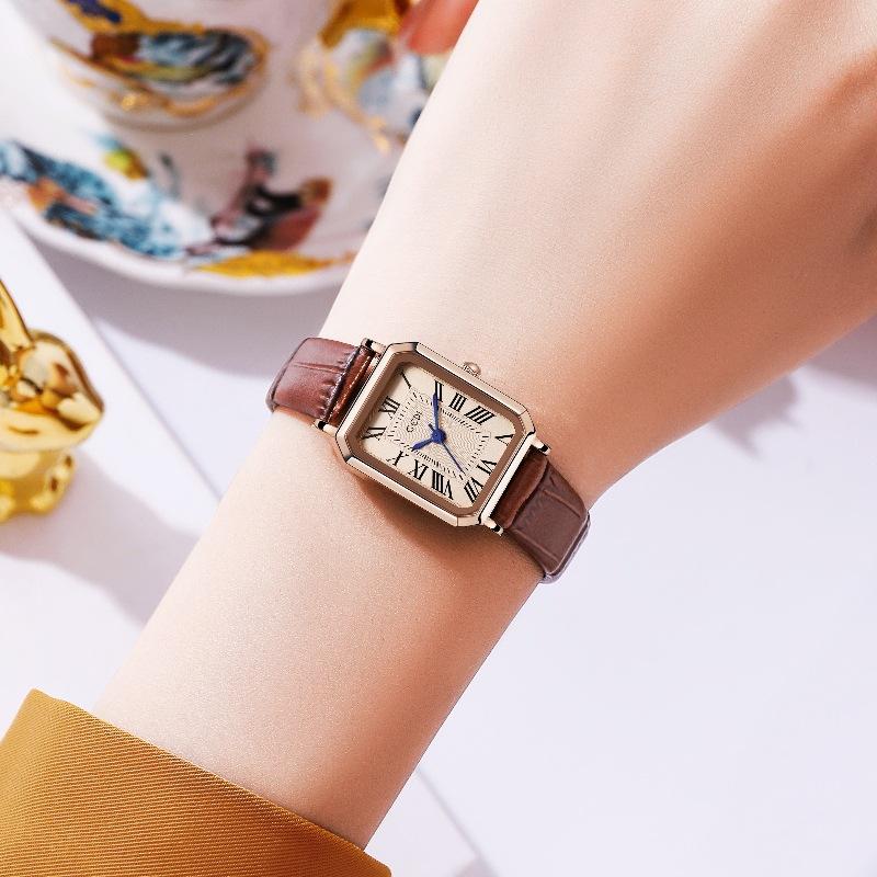 UTHAI CQ363 Retro Women Watch with High-end Temperamentwaterproof Strapquartz Watchsimple Clock Giftwatches for Woman