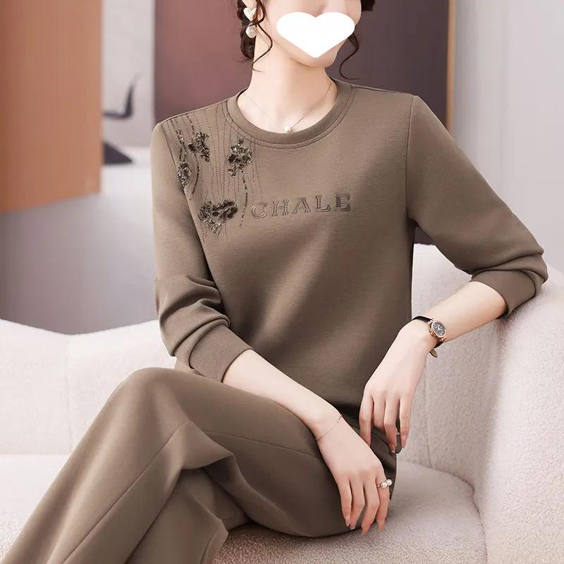 Spring and Autumn Casual Sportswear Suit for Middle-aged Women, Ladies, Embroidered Fashionable Sweatshirt Two-piece Set