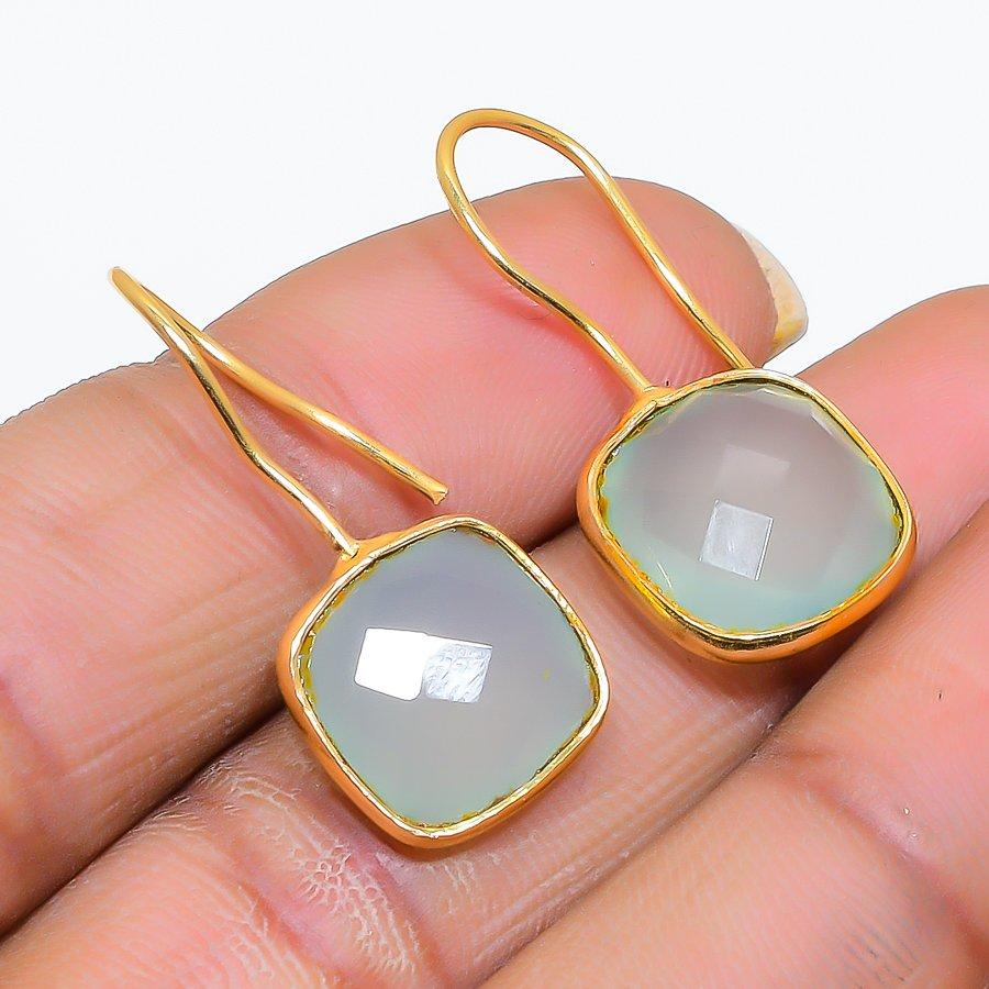 

Аква Халцедон Дорогоцінний камінь Ручна робота Срібло 925 проби Ювелірна сережка 1,10 GK-5188