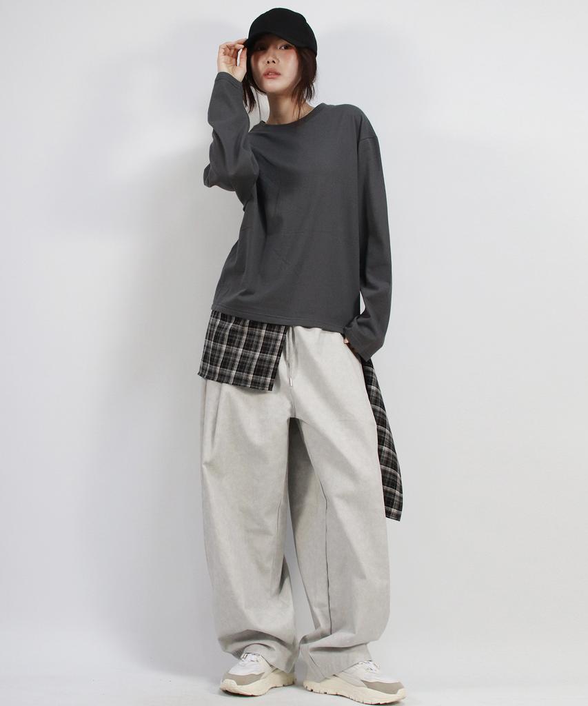 Deumakeu Grunge Washing Side One Tuck Curved Wide Pants Gray