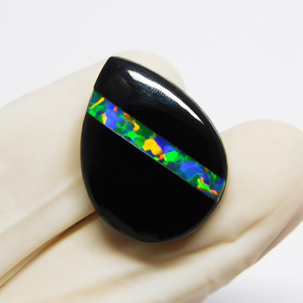 Onyx Siyah Opal 13,40 Karat Laboratuvar Üretimi Serbest Değerli Taş Armut Kesim Takı Yapımı ve Değerli Taş Koleksiyonları İçin