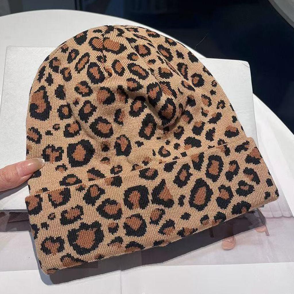 Vintage Leopard Print Knitted Beanies Hat Women Autumn Winter Elastic Crochet Ear Protection Hat Girls Anti-cold Pullover Cap