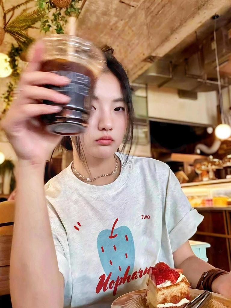 Plus Size Women's Apple Print Short Sleeve T-shirt - 2025 Summer Trendy Loose Fit