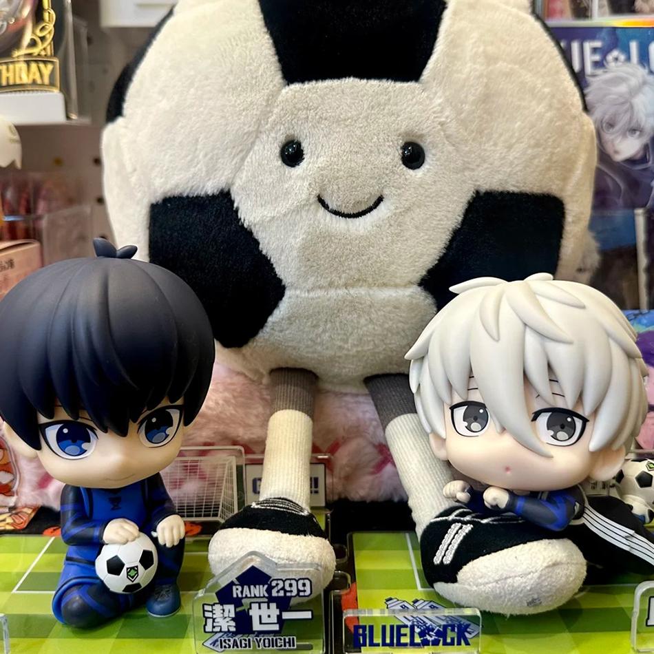BLUE LOCK Figurki Akcji Isagi Yoichi Nagi Seishiro Figurka Anime Wersja Q Figurka Model Kolekcjonerski PVC Lalka Zabawki Prezenty dla Dzieci