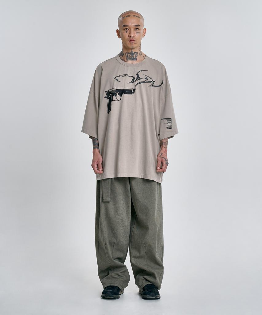 AJOBYAJO [Pba] Gun Shot T-Shirt [Beige]