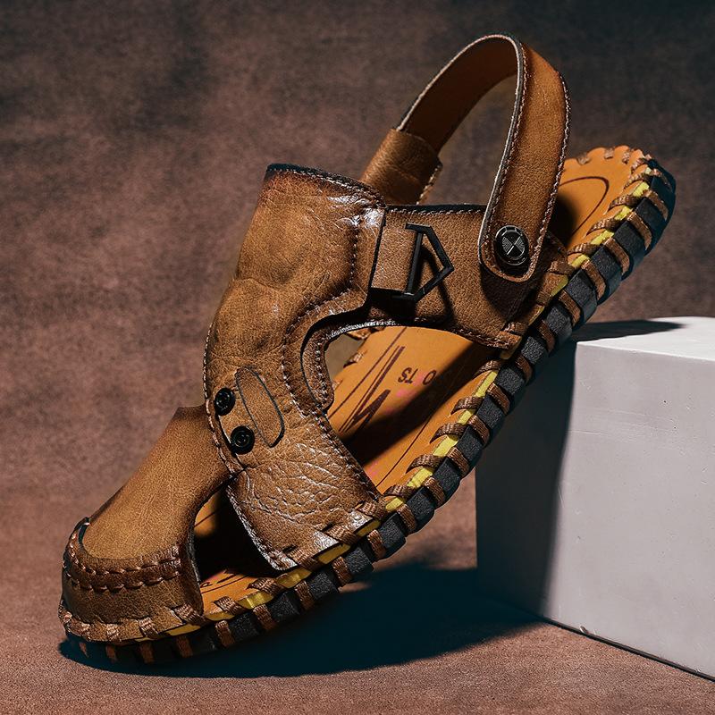 Large size sandals men's hand-sewn breathable casual beach shoes men's soft-soled crocodile pattern Roman sandals