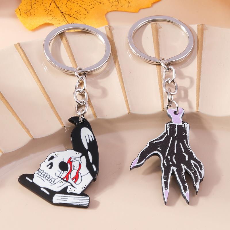 2 Pcs Skull Keychain Halloween Ghost Claws Key Ring Pendants for Men Women Handbag Decor Charms DIY  key Chain Jewelry Gifts