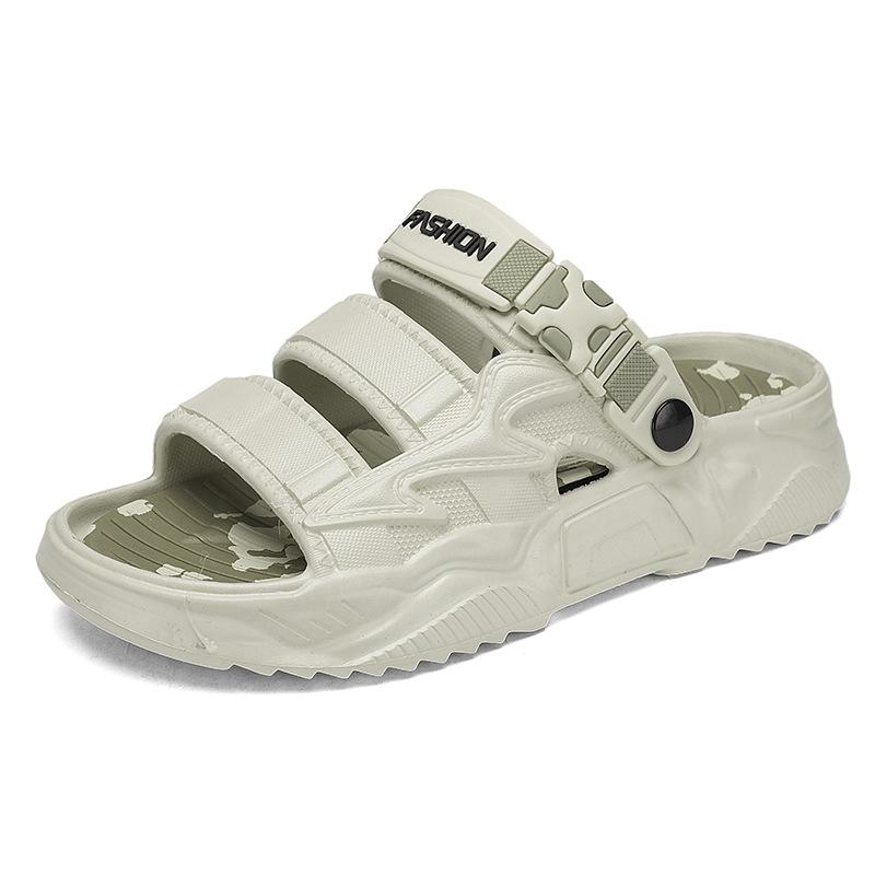 Sandals new 2025 summer leisure teenagers seaside wading thick bottom light stepping on shit feeling two wear one word drag