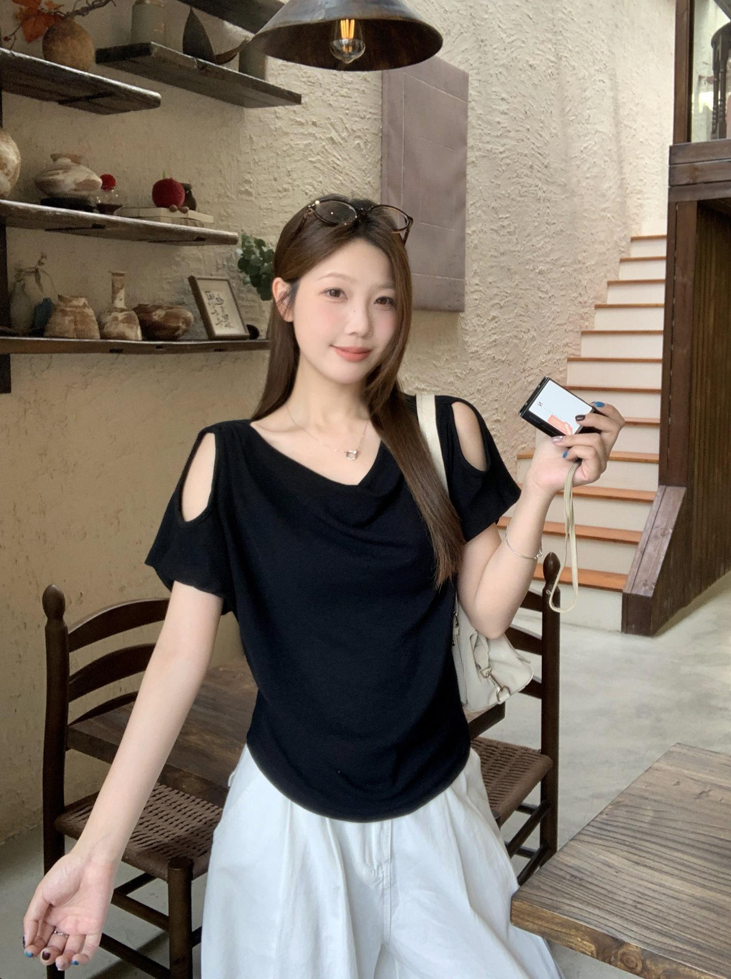 Korean Plus Size Off-Shoulder Draped Neck Short-Sleeve Top XL