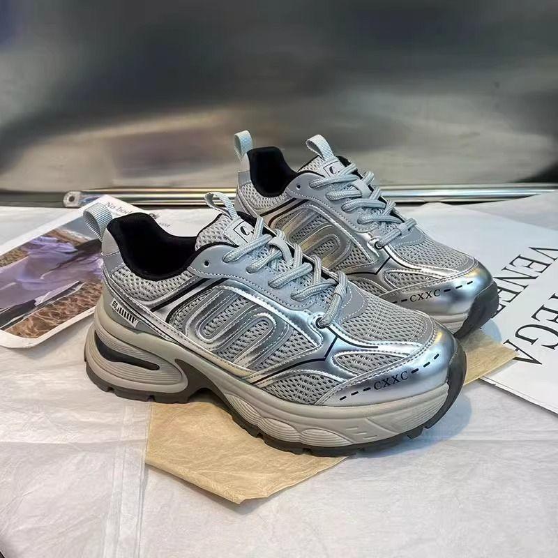 Platform-soled student casual sports shoes women's 2025 spring new student versatile breathable popular dad shoes heightening shoes