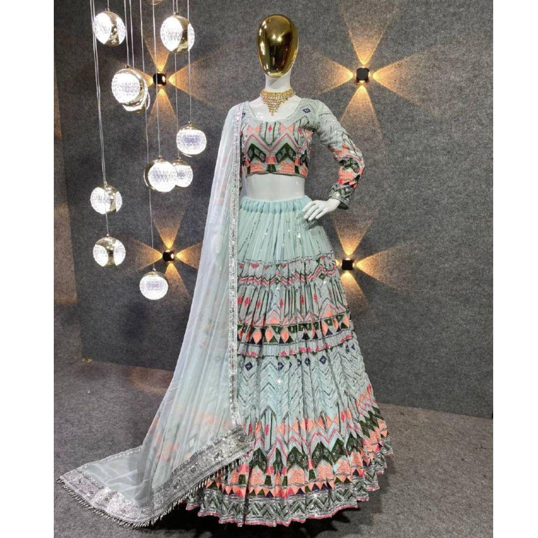 

Новая привлекательная и сильно вышитая лехенга с блузкой и дупаттой. (чоли)