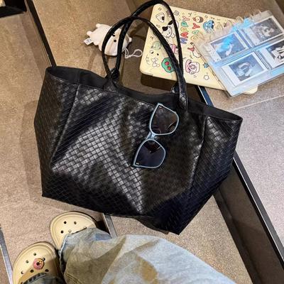 Bolsa de grande capacidade feminina nova de viagem versátil de alta qualidade bolsa de ombro estudantes universitários bolsa de compras para o dia a dia