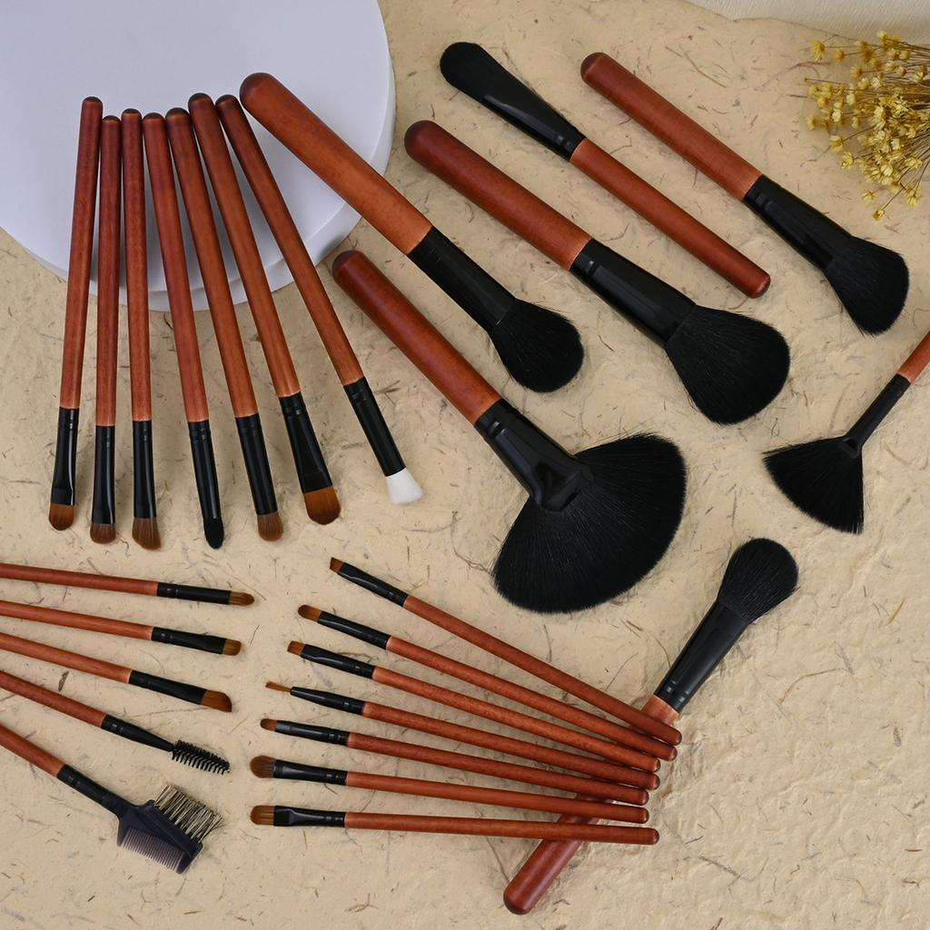 Um conjunto completo de 26 pincéis de maquiagem de pelo de animal, conjunto de maquiador profissional, pincel de contorno, pincel de sombra, pincel de beleza