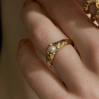 POPPI Silver Pearl Wave Ring