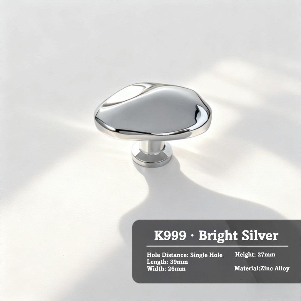 Solid Vintage Furniture Handles Nordic Style Alloy Wardrobe Handles Single Hole Dresser Hardware