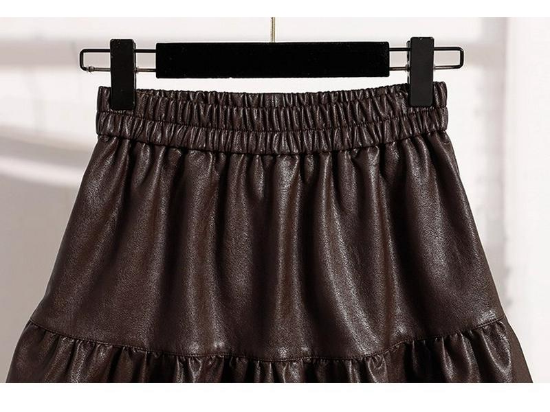 Fluffy Autumn 2025 Women's PU Leather High-Waisted A-Line Pleated Midi Skirt