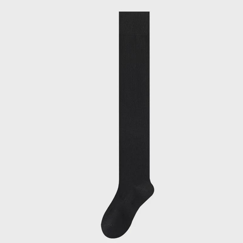Chaussettes montantes en coton pour femmes: Longueur cuisse, Chaud, Antidérapant, Design sans armatures pour le printemps et l'automne