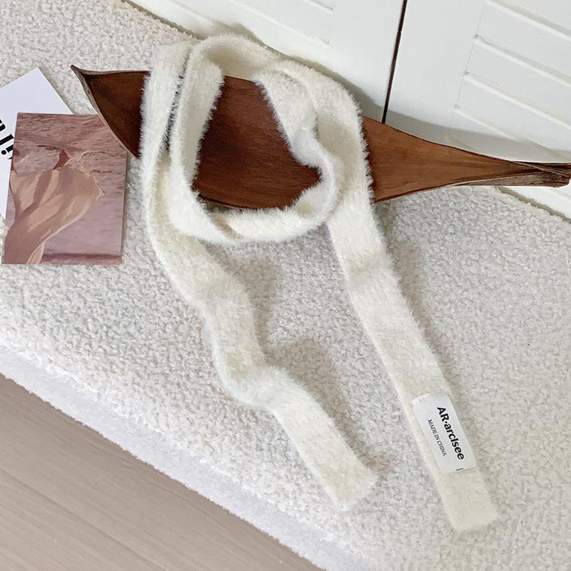 Scarf women's winter advanced sense niche design fluffy narrow strip solid color decoration warm autumn and winter scarf scarf scarf