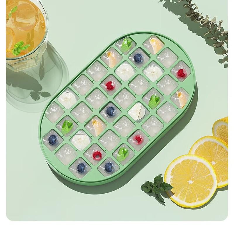 

Pabei Soft Bottom Ice Cube Tray