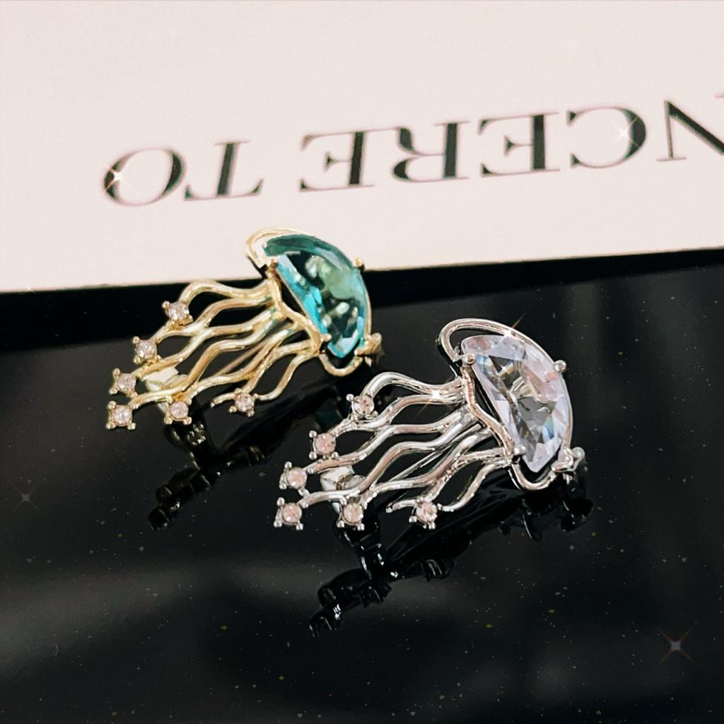 Full diamond jellyfish brooch women's high-end sense light luxury placket accessories high-end corsage waist buckle pin jewelry