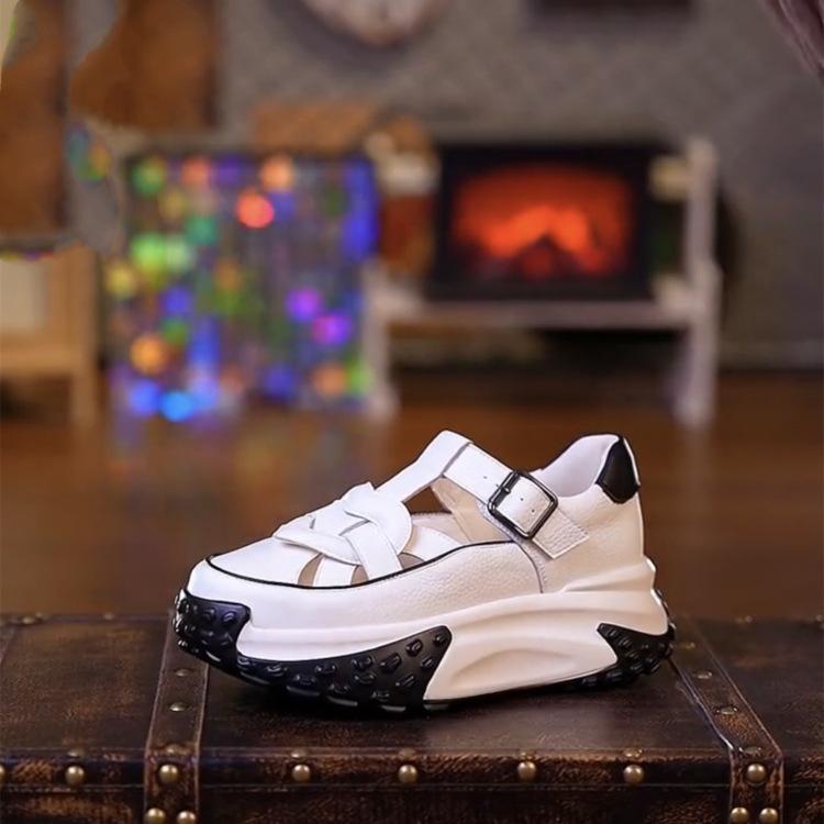 Dad shoes platform leather hollowed women's summer 2024 new retro lightweight inner height increase casual sneakers sandals