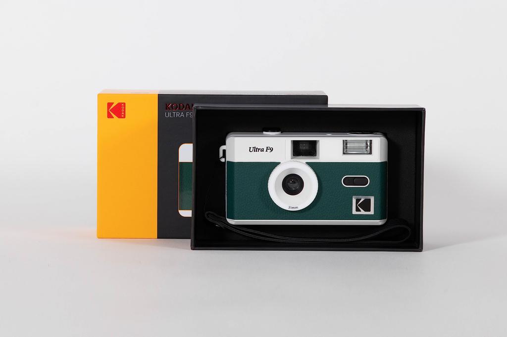Kodak 35mm Ultra f/9 Film Camera, White x Green (Authentic Japanese Product with Warranty)