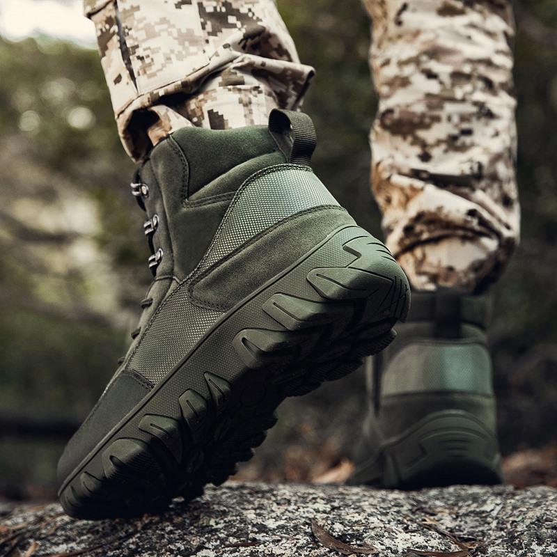 Men Desert Boots Men Casual Camouflage Outdoor Short Combat Boots Anti Slip Large Size Hiking Shoes