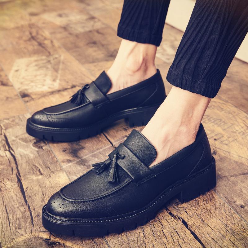 

Кожаная обувь мужская обувь зима 2025 новая ночной клуб парикмахер термохлопковые туфли деловой кэжуал свадьба шапка-бини обувь 37