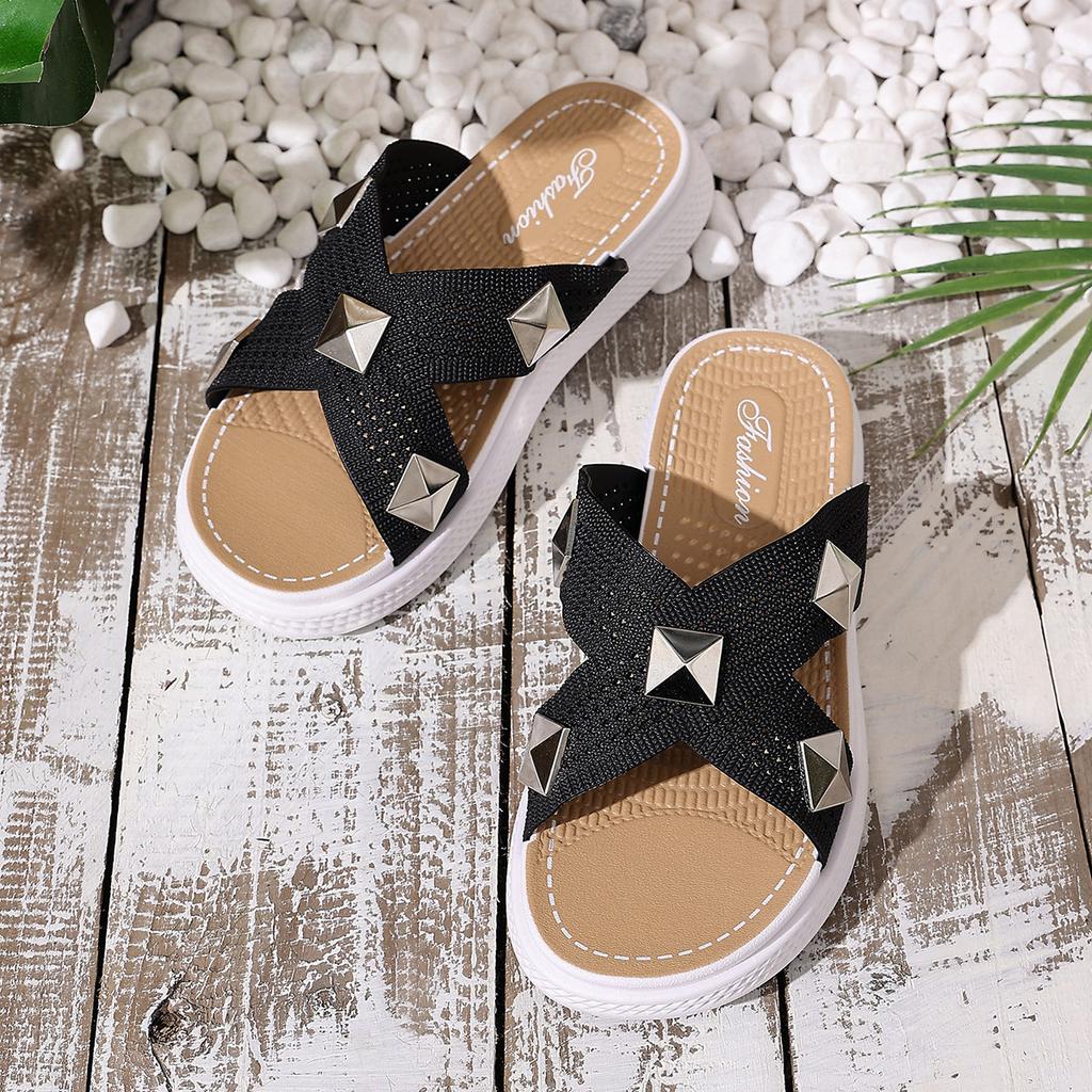 Beach Flip-flops with Thick Soles, Casual Women's Breathable Flat Shoes