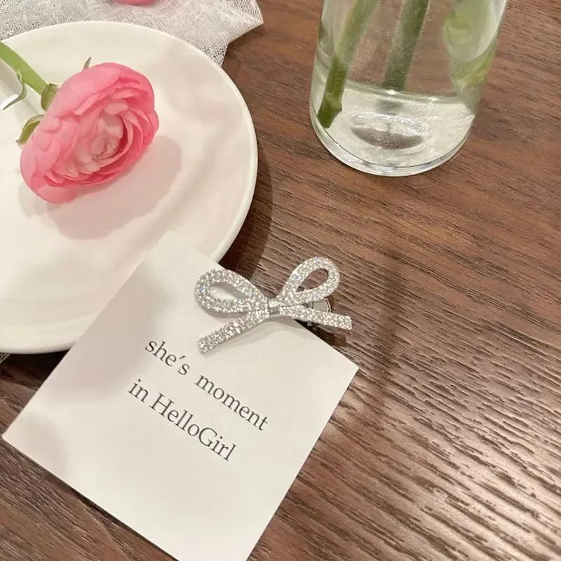 Fashionable Bowknot Hair Clips Shiny Rhinestone Metal Hairpins Fringe Decoration Woman's Hair Accessories