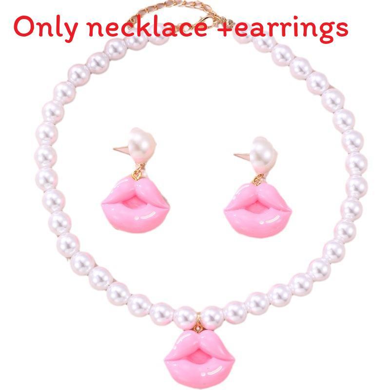 Lip Pendant Necklace With Artificial Pearl Chain For Women Fashion Jewelry