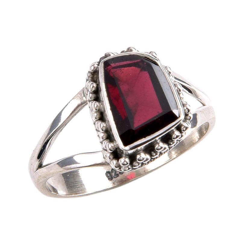 Natural Garnet Gemstone Handmade 925 Solid Silver Jewelry Ring Size 7.5 i6T65