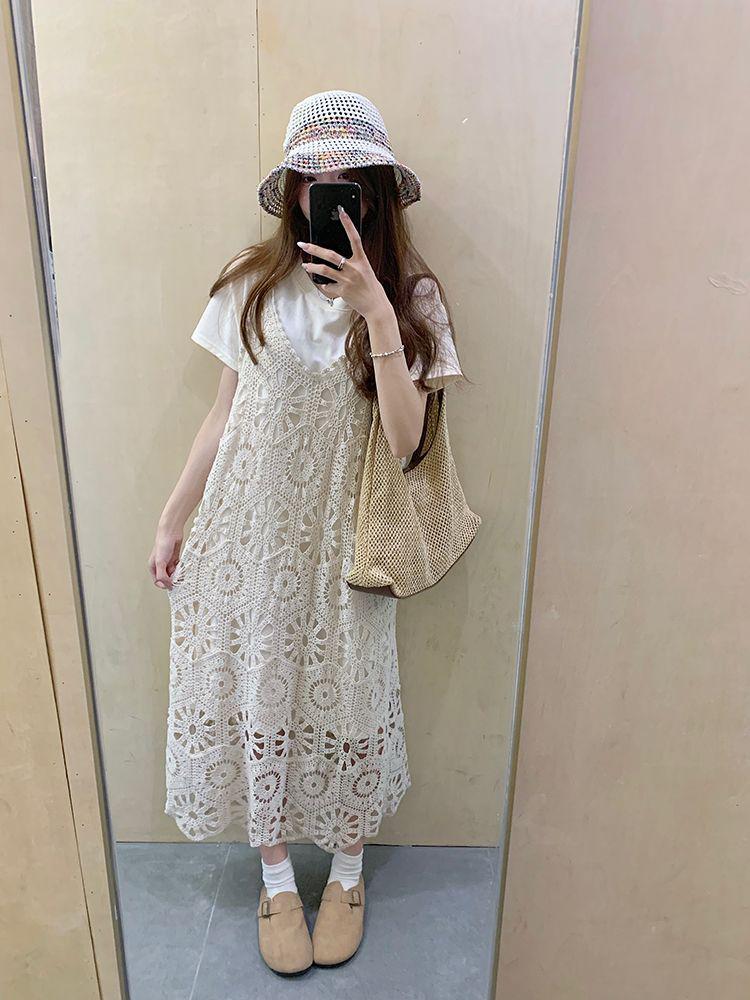 Großformatiges Sommer-Retro-Schicht-Häkelkleid & Schwarzes T-Shirt Set für Damen