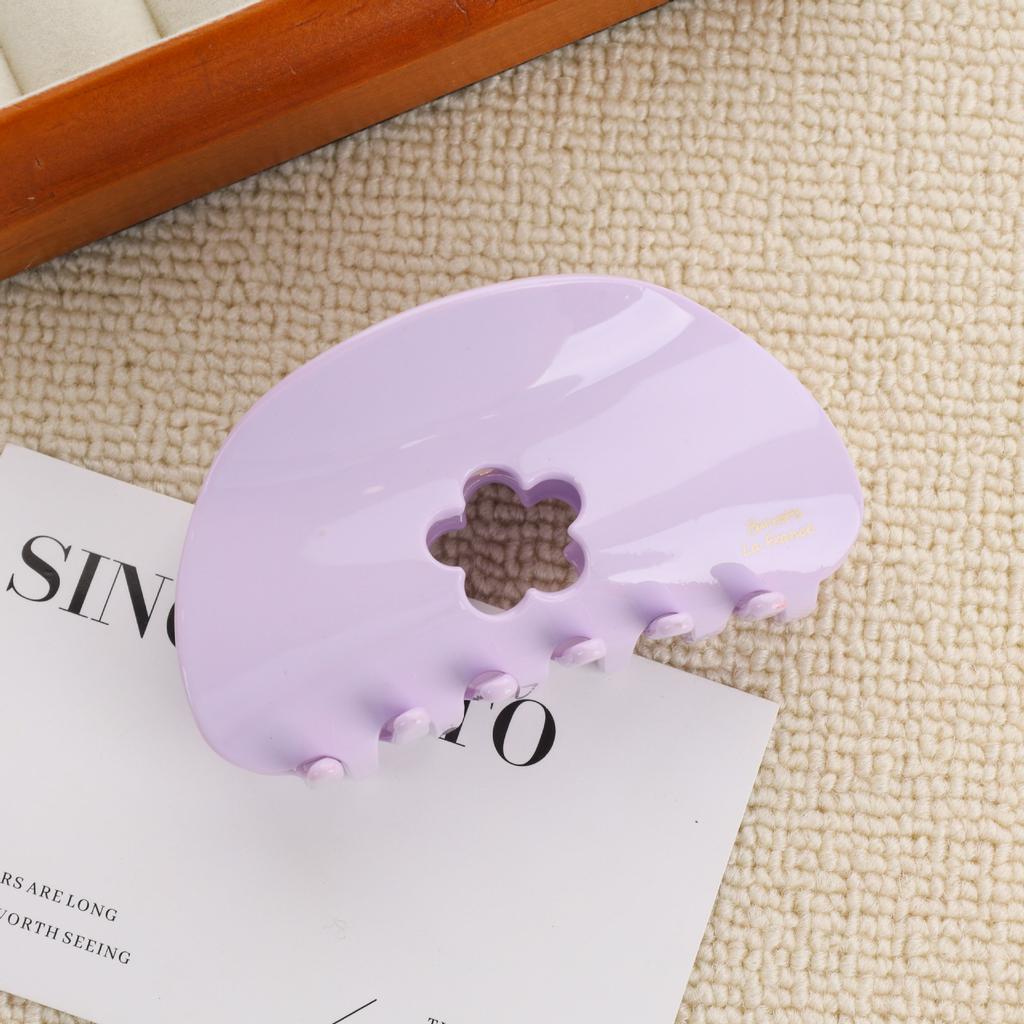 1pc Women's Cute Cream Floret Grab Clip High-quality Acetate Shark Clip Back of The Head Hair Scratch Suitable for Daily Use