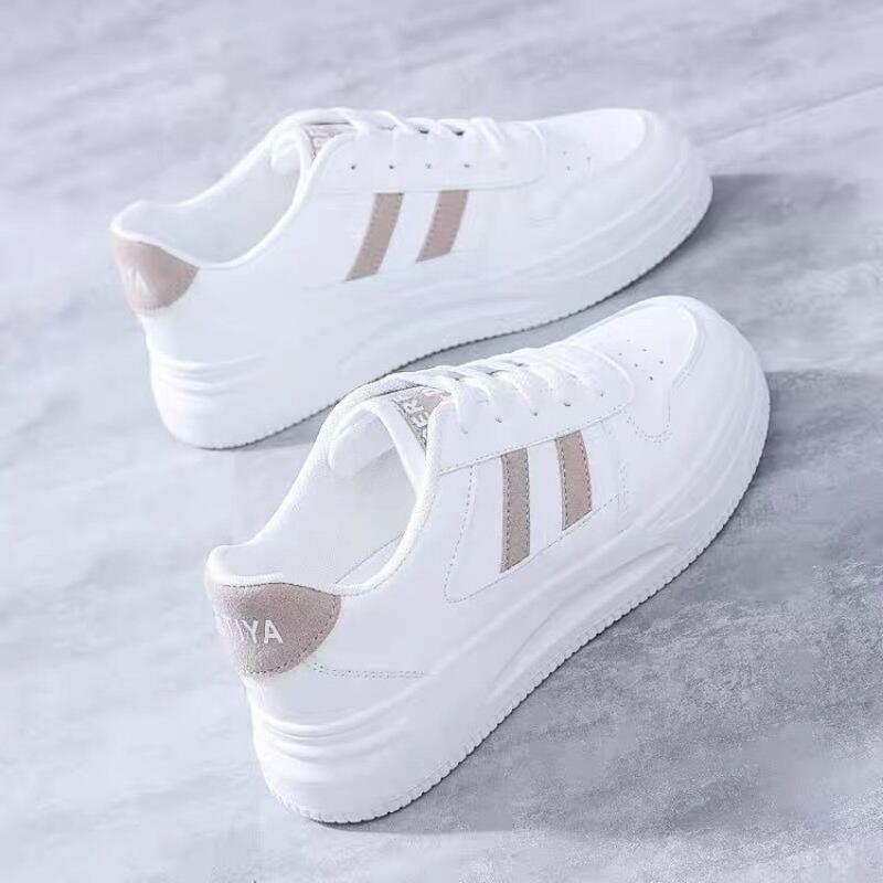 Spring new little white shoes women's breathable street shooting board shoes women's thick-soled muffin women's shoes