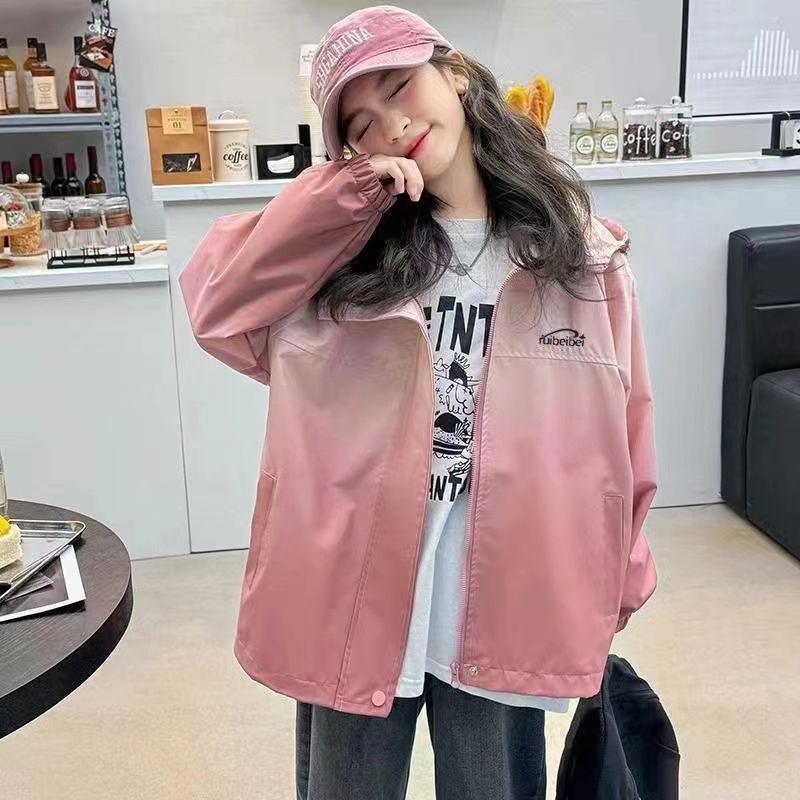 Dievčenská štýlová vetrovka na jar/jeseň pre strednú školu - Trendy a ľahká bunda