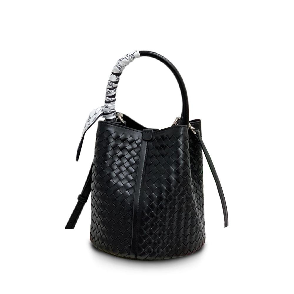 2026 Woven Hand-held Bucket Bag Casual And Fashionable Single Shoulder Crossbody Bag, Women's Bag