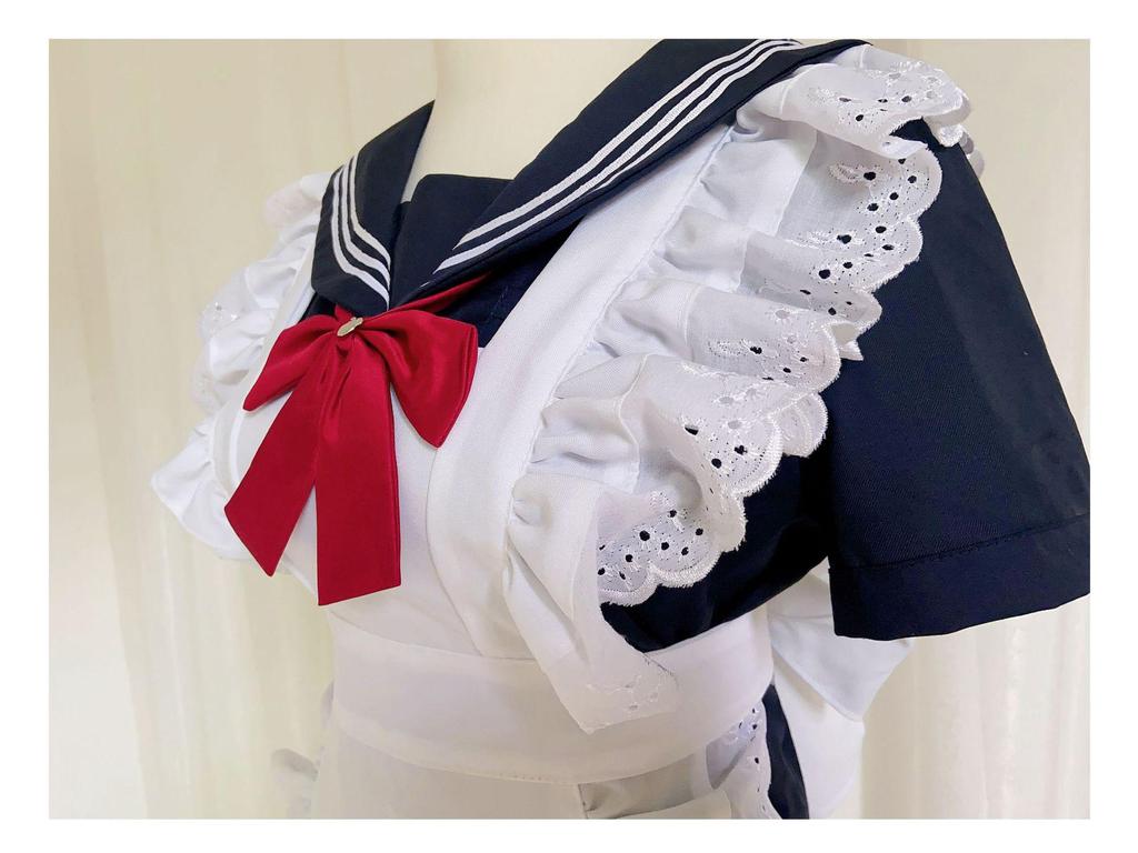 Japanisches Lolita Klassisches Dienstmädchen-Outfit – Schwarz-Weißer Rock mit Schürze