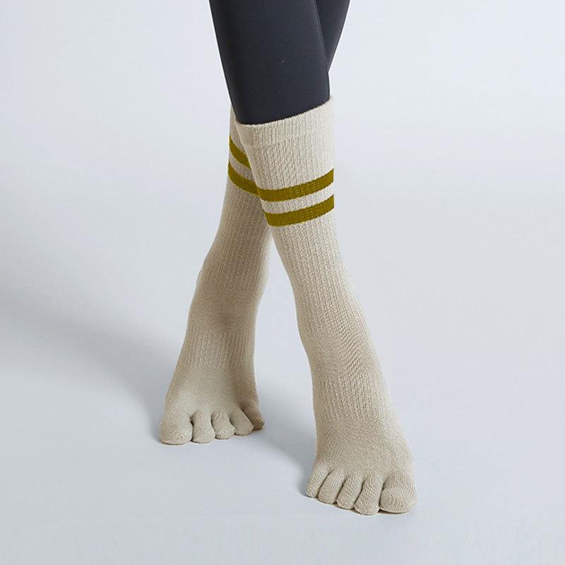 Silicone Non-Slip Five-Finger Yoga Socks for Girls - Pilates & Fitness Split Toe Socks