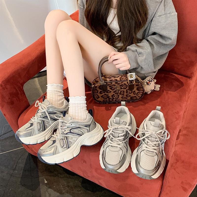 European station platform dad shoes women's 2025 autumn new super fire versatile mesh running casual sports shoes women