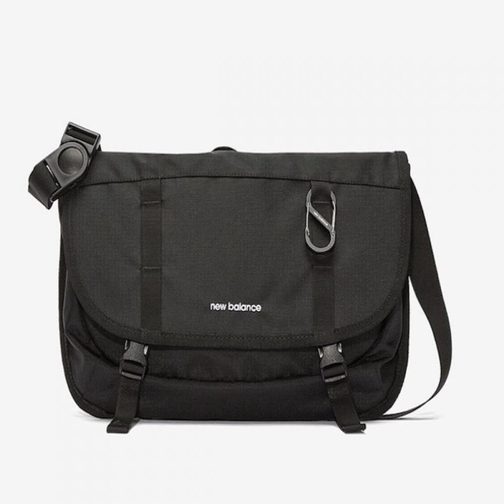 New Balance Dino Messenger Bag Aa Nbgcess202
