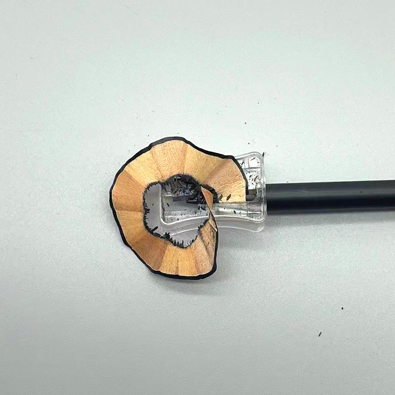 Transparent Rotary Handheld Pencil Sharpener, Student Single Hole, High-Quality Plastic, Portable Manual Design.