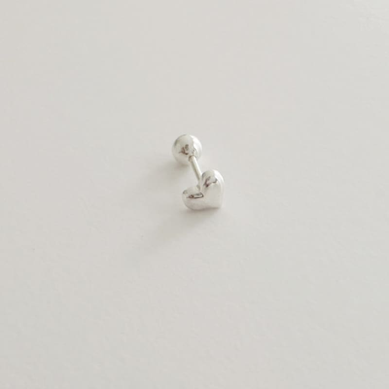 

STILL INSTANT Heart Greenery - E17 - Piercing E17_P