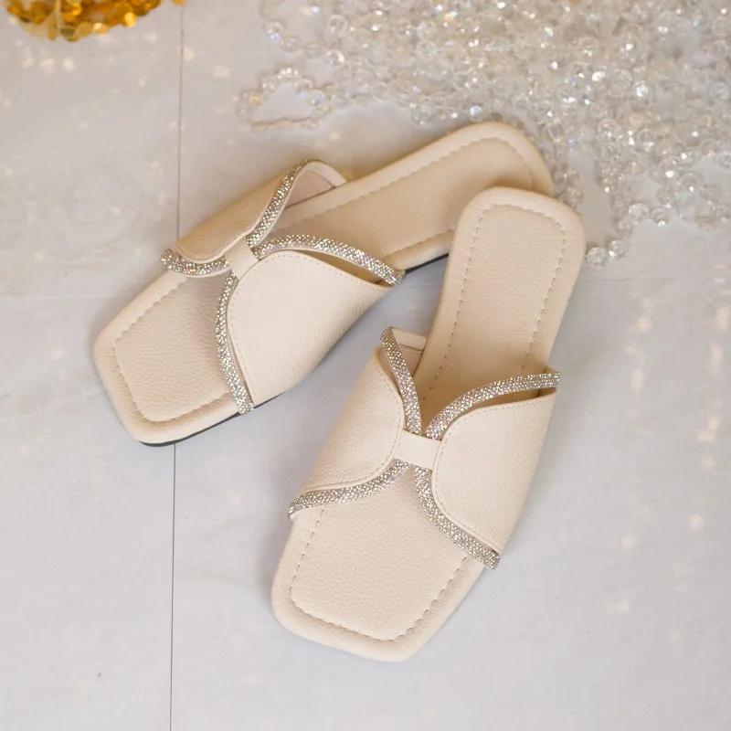 2025New Flat Bottom Women's Slippers Diamond Rhinestone Embellished Soft Sole Square Head Versatile Fairy Tale Style Sandals