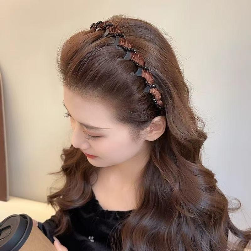 Luxury Women's Fluffy Rhinestone High Crown Headband for Face Washing (2025 Edition)