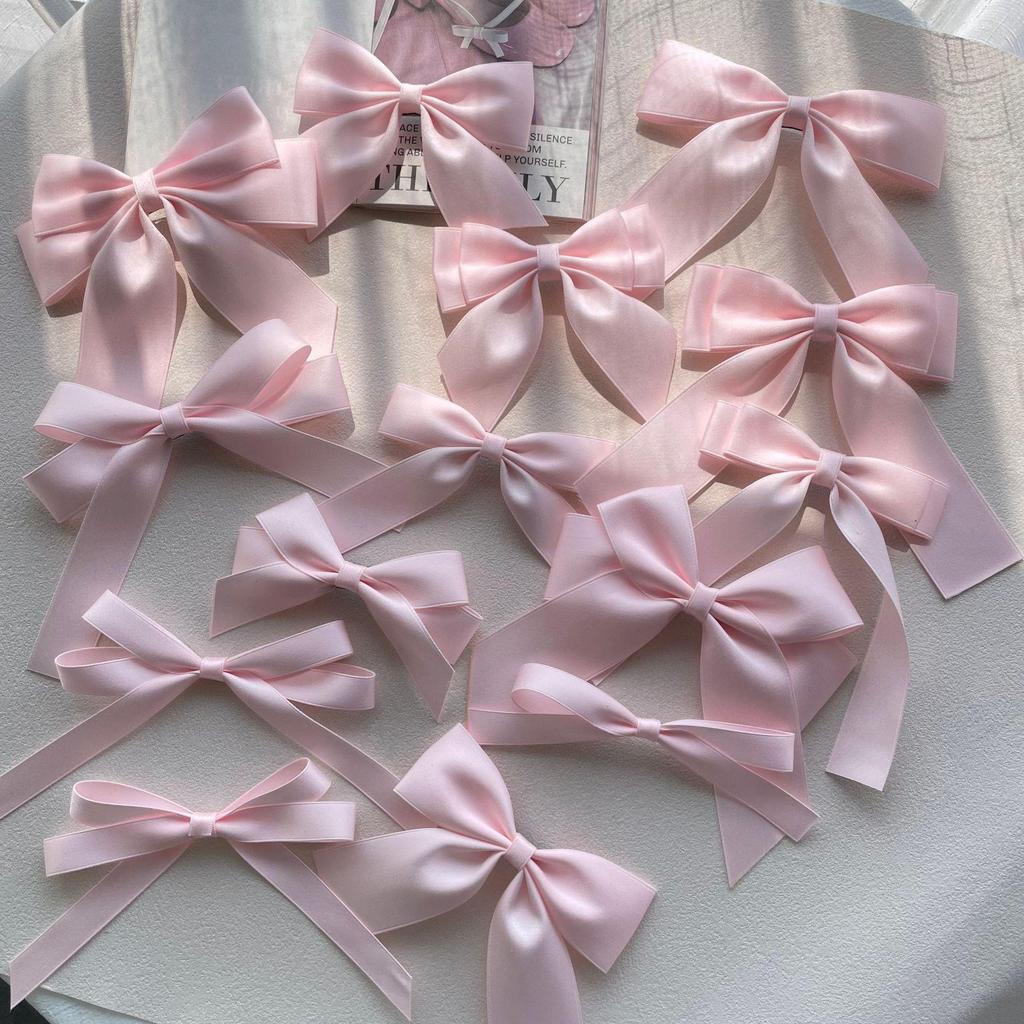 Sweet Pink Ballet Bow Brooch: Three-Dimensional, Age-Reducing Accessory for Girls