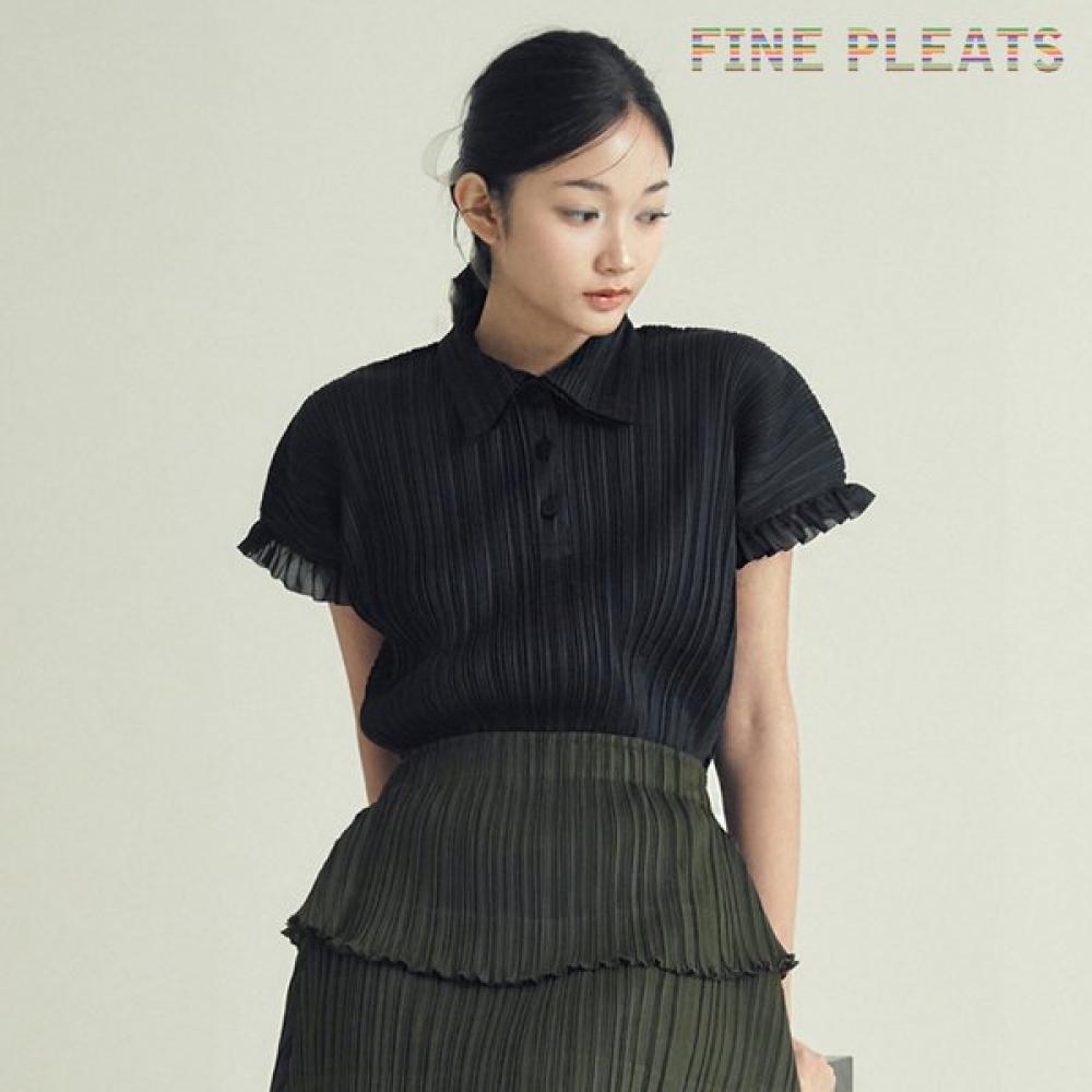 Fine Pleats Shushu Collar Top Black FREE