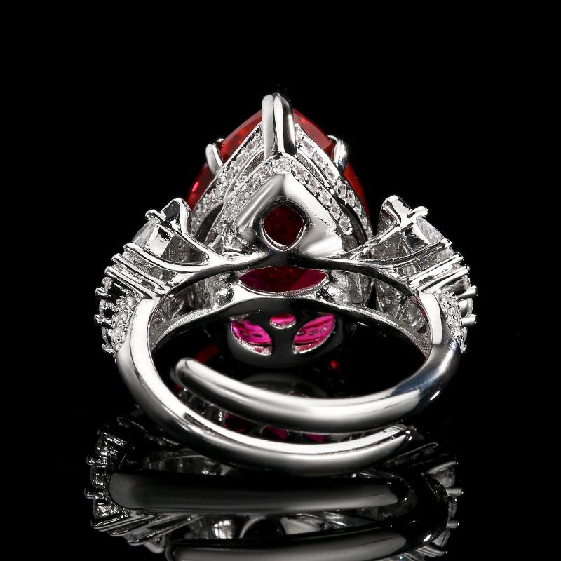 Schmuckring Schmuck Eingelegt mit rotem und blauem Korund Stil Damenöffnung, High-End-Luxus